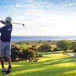 Vacation Marbella I Paraiso The View, 6 Bdr, Modern Villa, Infinity Heated Pool, Gated Community, Cinema Room, Sea View, Golf Courses Βίλα