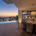 Βίλα Vacation Marbella I Paraiso The View, 6 Bdr, Modern Villa, Infinity Heated Pool, Gated Community, Cinema Room, Sea View, Golf Courses *