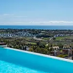 Βίλα Vacation Marbella I Paraiso The View, 6 Bdr, Modern Villa, Infinity Heated Pool, Gated Community, Cinema Room, Sea View, Golf Courses *