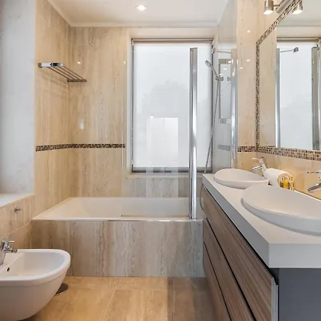 Vacation Marbella I Paraiso The View, Infinity Heated Pool, Sea View, Golf Courses Estepona