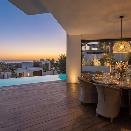 וילה Vacation Marbella I Paraiso The View, 6 Bdr, Modern Villa, Infinity Heated Pool, Gated Community, Cinema Room, Sea View, Golf Courses *