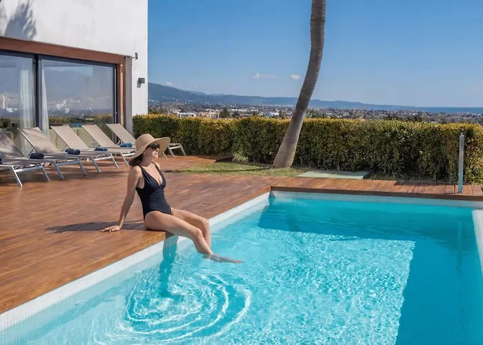 Villa Vacation Marbella I Paraiso The View, Infinity Heated Pool, Sea View, Golf Courses