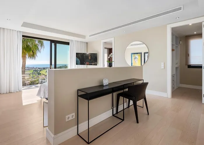 Vacation Marbella I Paraiso The View, Infinity Heated Pool, Sea View, Golf Courses Villa Estepona