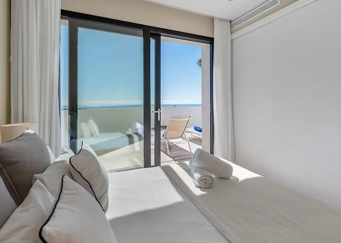 Vacation Marbella I Paraiso The View, Infinity Heated Pool, Sea View, Golf Courses *